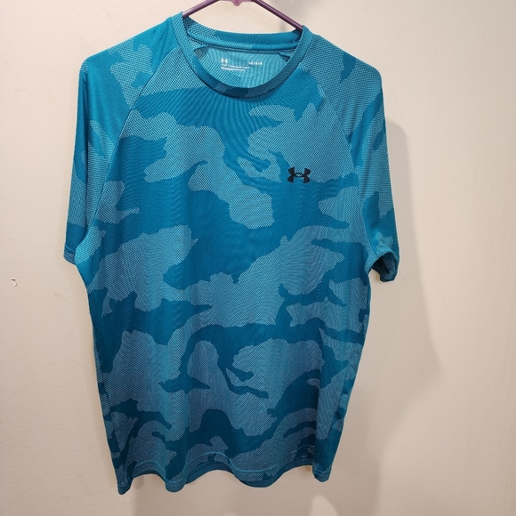 Under Armour Men's Athletic Tshirt size L - Picture 1 of 6